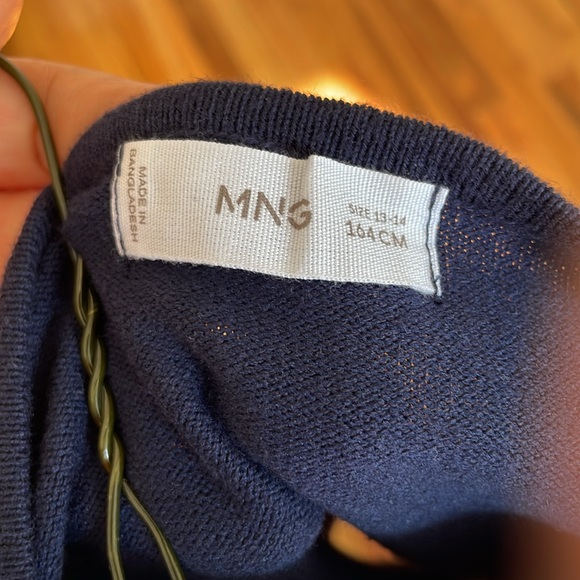 cardigan sweater - Picture 4 of 4